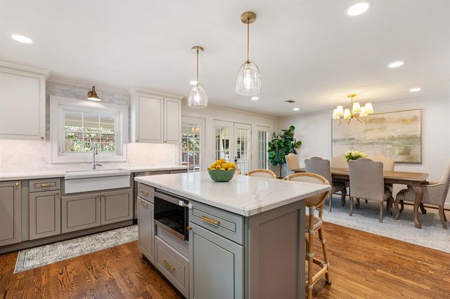 2206 Sul Ross Street, Houston, TX 77098