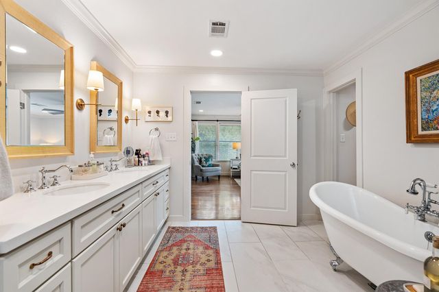 2206 Sul Ross Street, Houston, TX 77098