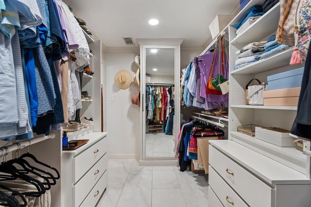 2206 Sul Ross Street, Houston, TX 77098