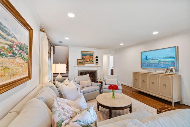 2206 Sul Ross Street, Houston, TX 77098