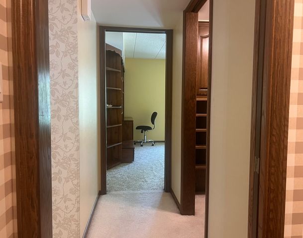 2608 186th Street 206, Lansing, IL 60438