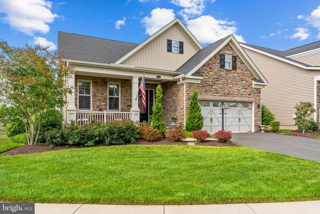 6165 CHANCELLORSVILLE DR, Gainesville, VA 20155