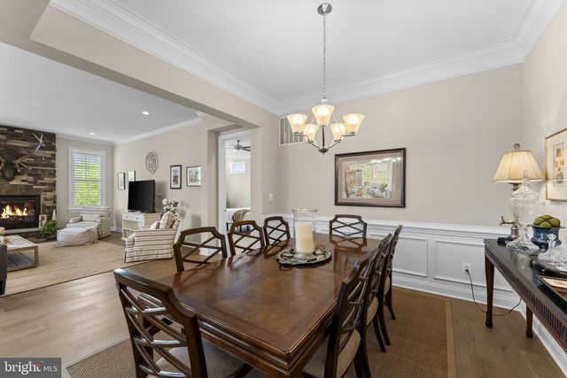 6165 CHANCELLORSVILLE DR, Gainesville, VA 20155