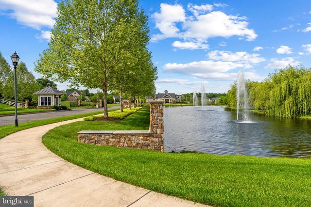 6165 CHANCELLORSVILLE DR, Gainesville, VA 20155