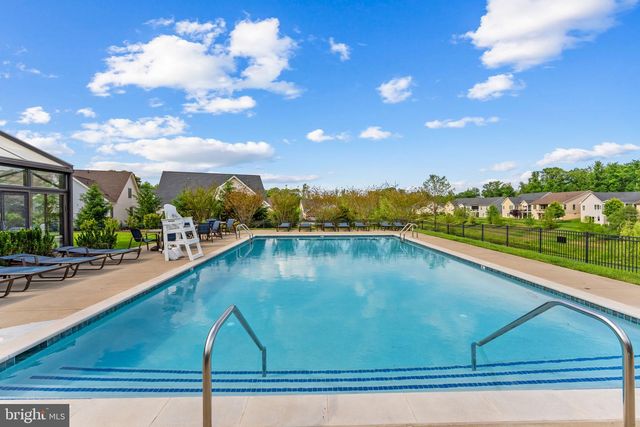 6165 CHANCELLORSVILLE DR, Gainesville, VA 20155