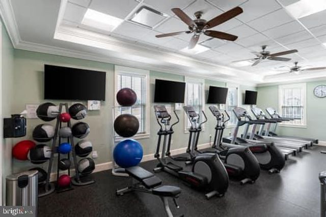 6165 CHANCELLORSVILLE DR, Gainesville, VA 20155