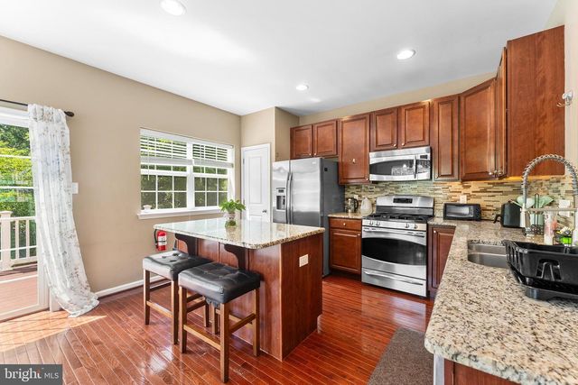 135 WINTERBERRY WAY, Deptford, NJ 08096