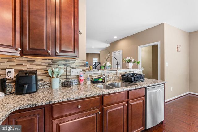 135 WINTERBERRY WAY, Deptford, NJ 08096
