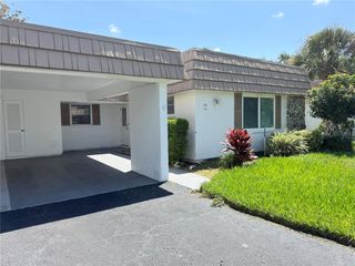 5531 RIVERBLUFF CIRCLE V9, Sarasota, FL 34231