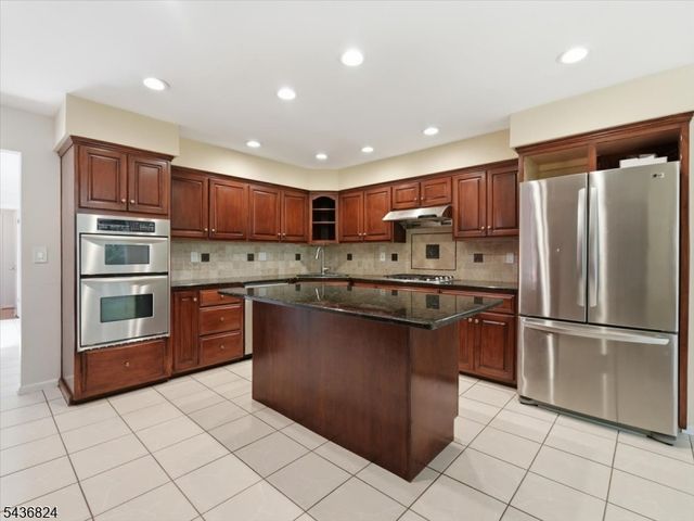 1079 Hoffman Rd, Bridgewater Twp., NJ 08807