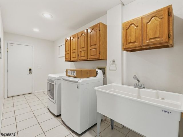 1079 Hoffman Rd, Bridgewater Twp., NJ 08807