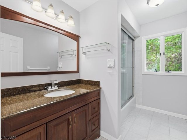 1079 Hoffman Rd, Bridgewater Twp., NJ 08807