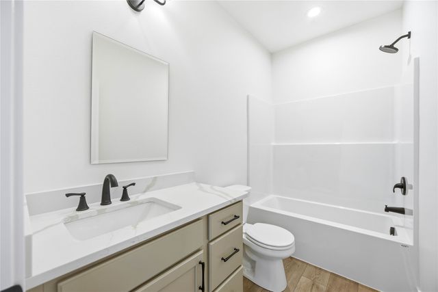 427 Walnut Drive, Huxley, IA 50124