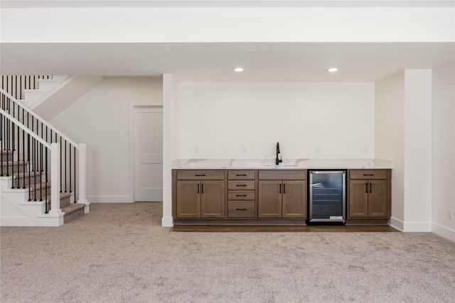 427 Walnut Drive, Huxley, IA 50124