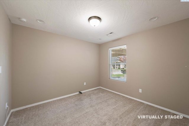 765 N Williams, Kennewick, WA 99336