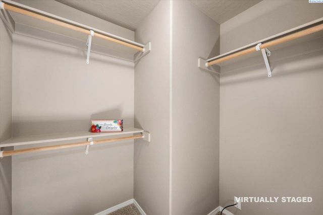 765 N Williams, Kennewick, WA 99336