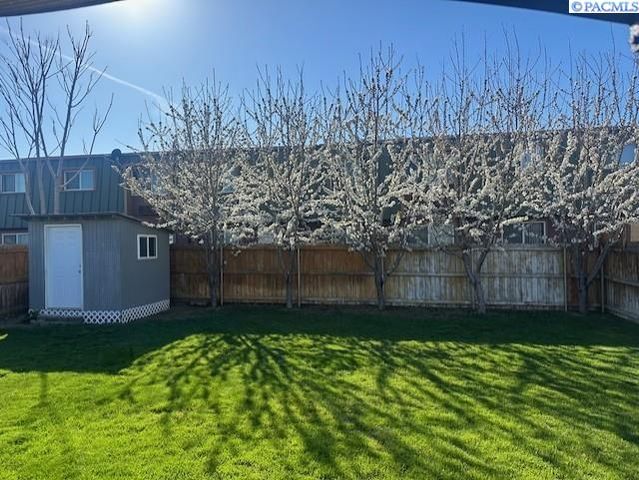 765 N Williams, Kennewick, WA 99336