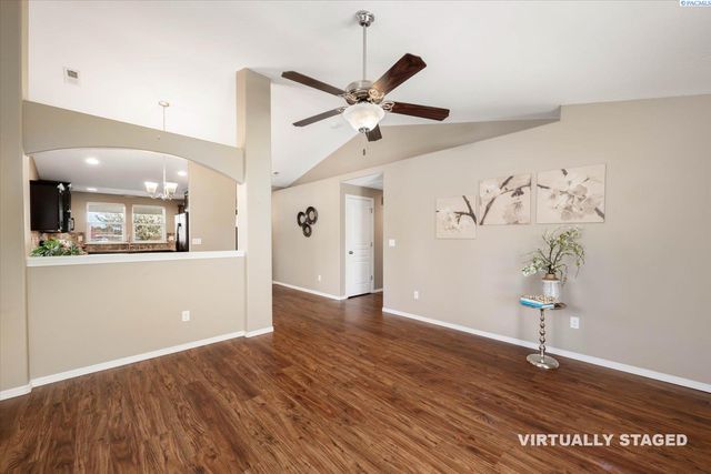 765 N Williams, Kennewick, WA 99336