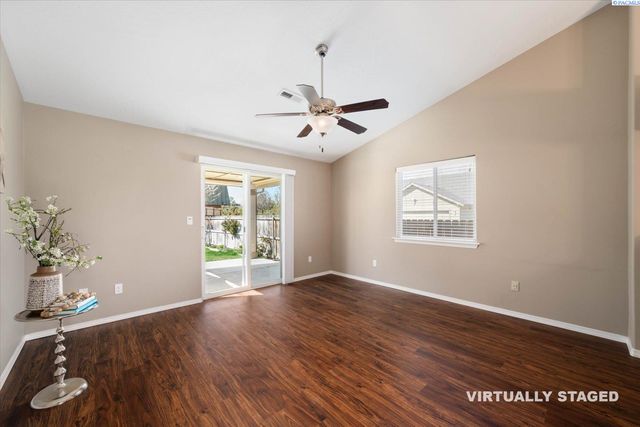 765 N Williams, Kennewick, WA 99336