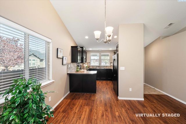 765 N Williams, Kennewick, WA 99336