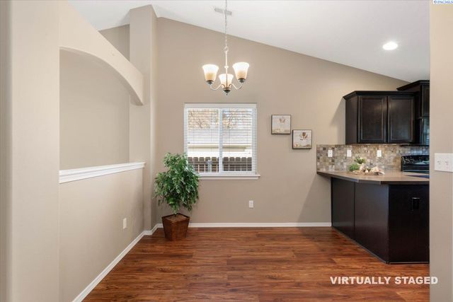 765 N Williams, Kennewick, WA 99336