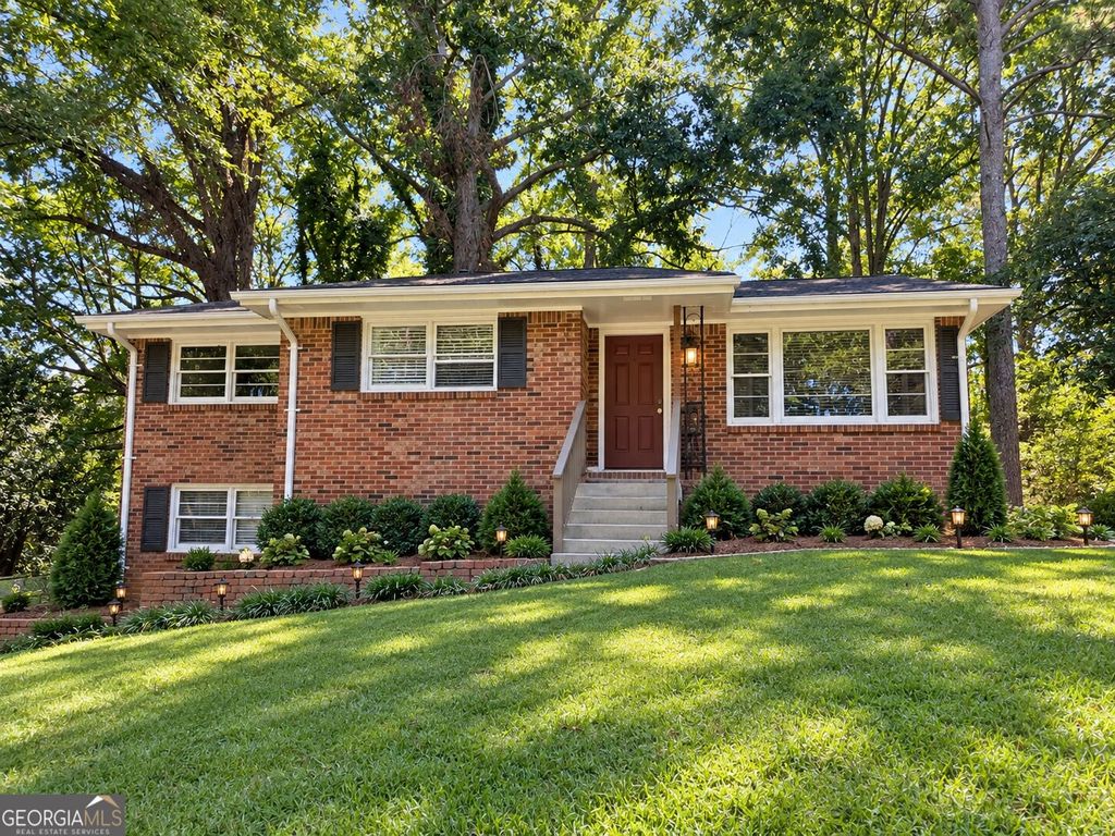 1724 E Mercer Drive, Griffin, GA 30223 — exterior