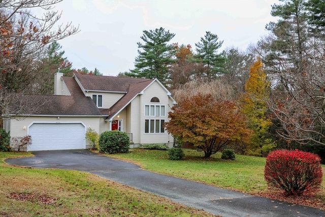 51 Sheffield Dr, Belchertown, MA 01007