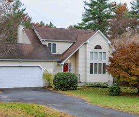 51 Sheffield Dr, Belchertown, MA 01007