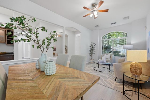2945 Sierra Mills Ln, Sacramento, CA 95864