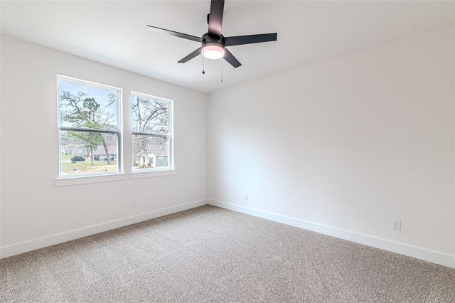 85 N Forest Drive, Huntsville, TX 77340