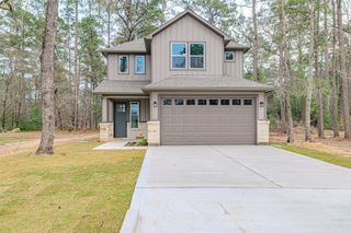 85 N Forest Drive, Huntsville, TX 77340