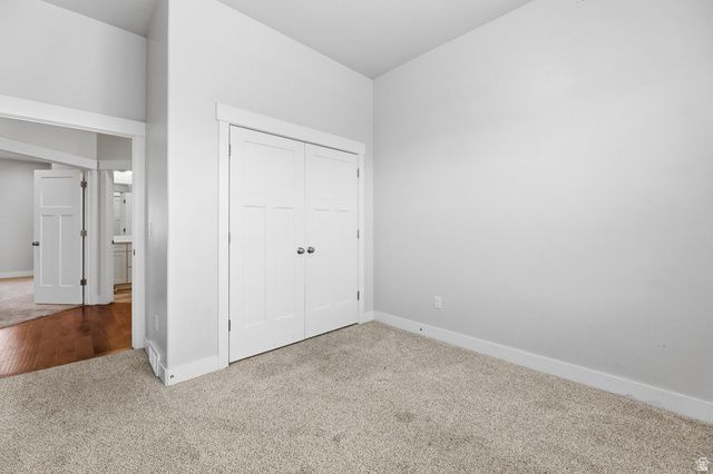 6471 W NEWTON FARM DR, West Valley City, UT 84128