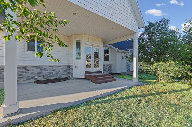 6471 W NEWTON FARM DR, West Valley City, UT 84128