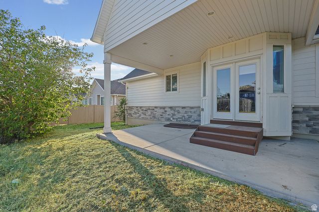 6471 W NEWTON FARM DR, West Valley City, UT 84128