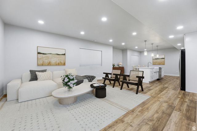 6471 W NEWTON FARM DR, West Valley City, UT 84128