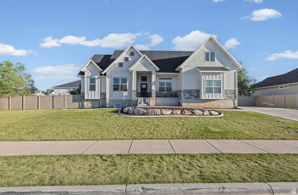 6471 W NEWTON FARM DR, West Valley City, UT 84128