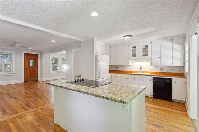 385 Sunset Drive, Athens, GA 30606
