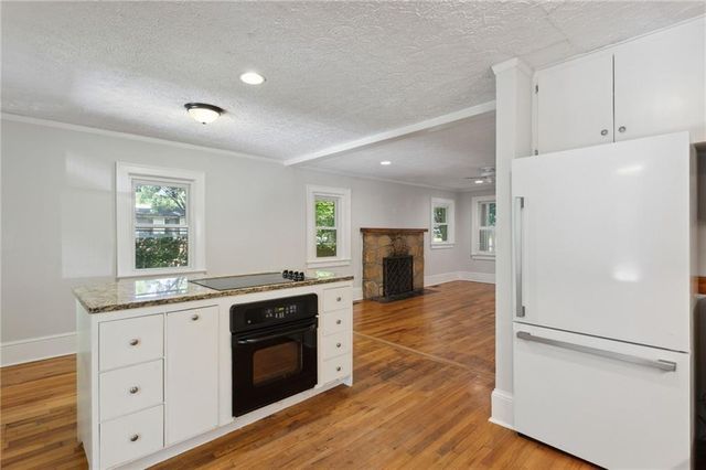 385 Sunset Drive, Athens, GA 30606