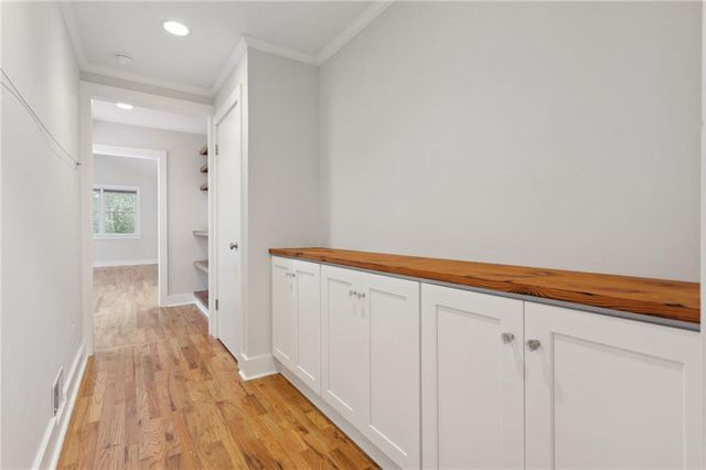 385 Sunset Drive, Athens, GA 30606