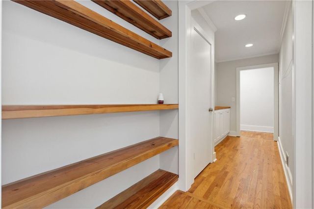 385 Sunset Drive, Athens, GA 30606