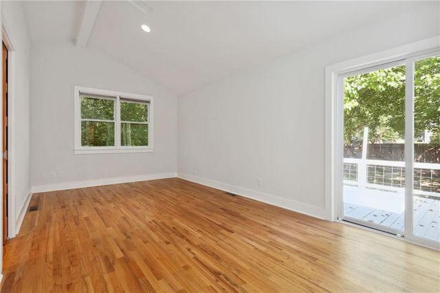 385 Sunset Drive, Athens, GA 30606