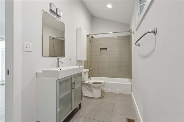 385 Sunset Drive, Athens, GA 30606