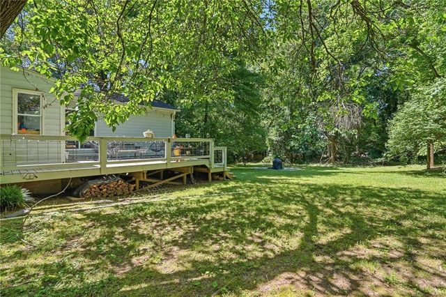 385 Sunset Drive, Athens, GA 30606