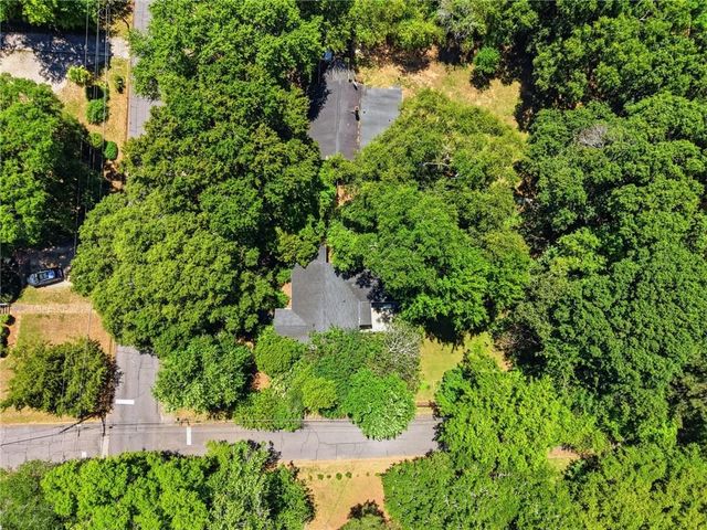 385 Sunset Drive, Athens, GA 30606