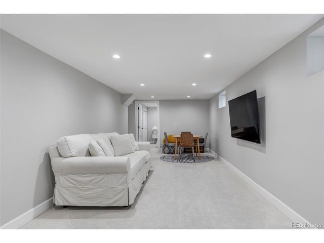 2623 W 32nd Ave, Denver, CO 80211