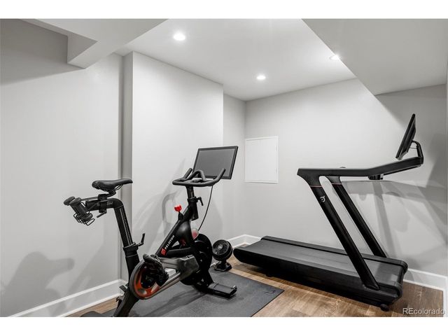 2623 W 32nd Ave, Denver, CO 80211
