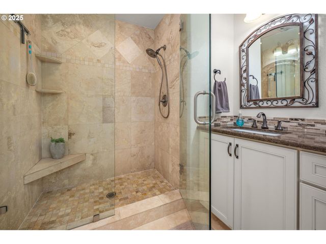 15335 Nw ABERDEEN Dr, Portland, OR 97229