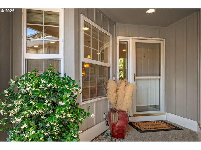 15335 Nw ABERDEEN Dr, Portland, OR 97229