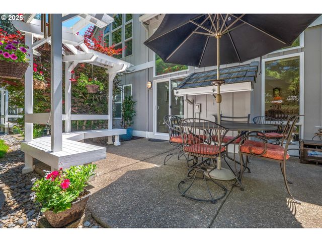15335 Nw ABERDEEN Dr, Portland, OR 97229