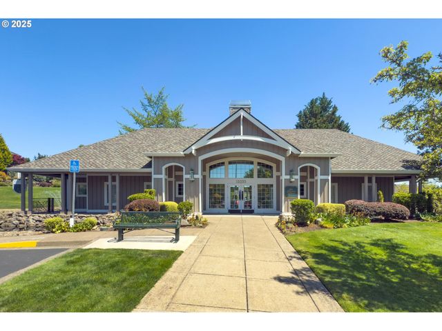 15335 Nw ABERDEEN Dr, Portland, OR 97229